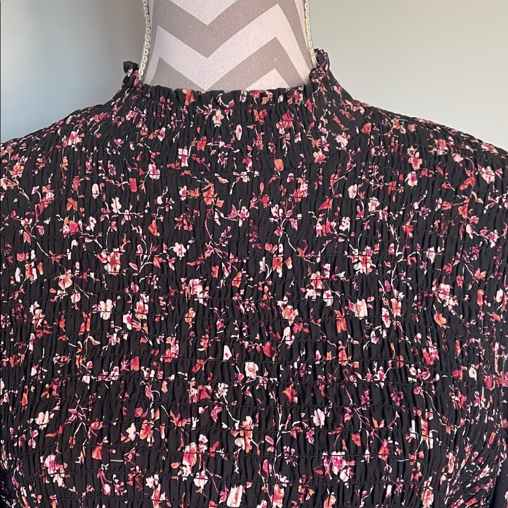 OPHELIA ROE Smocked High-Neck Black Floral Blouse Size 1X - Picture 3 of 10